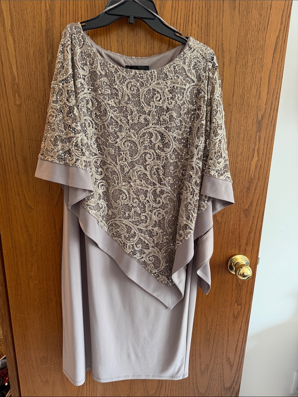 R & M Richards Mauve Beaded Lace Midi Dress